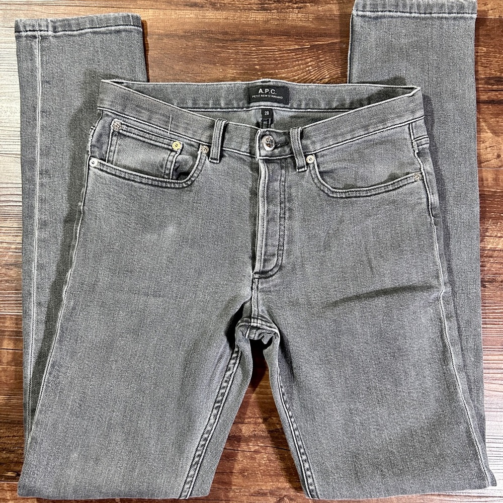 A.P.C Petit New Standard Slim Fit Jeans in Washed Black Size 28 X 30. Unisex